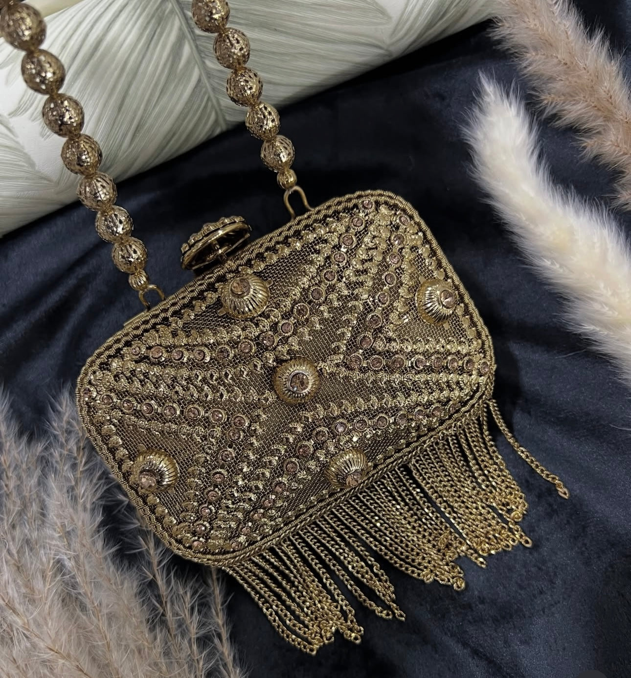 Indian metal clutches